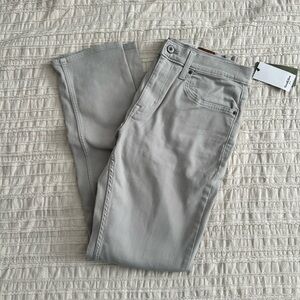NWT Men’s Goodfellow & Co Light Gray Comfort Wear Denim